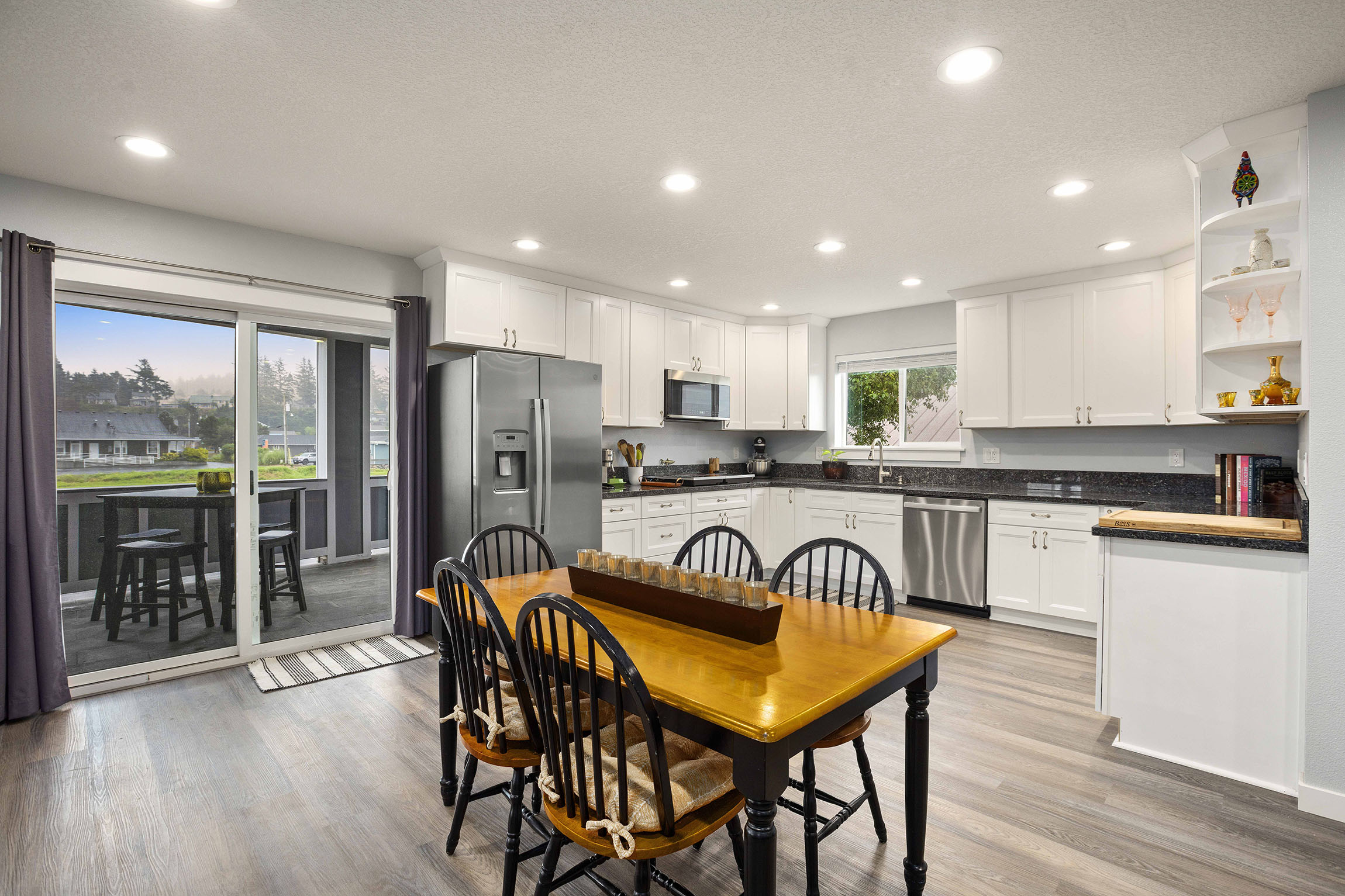 Pacific City Property Luxury Property For Sale